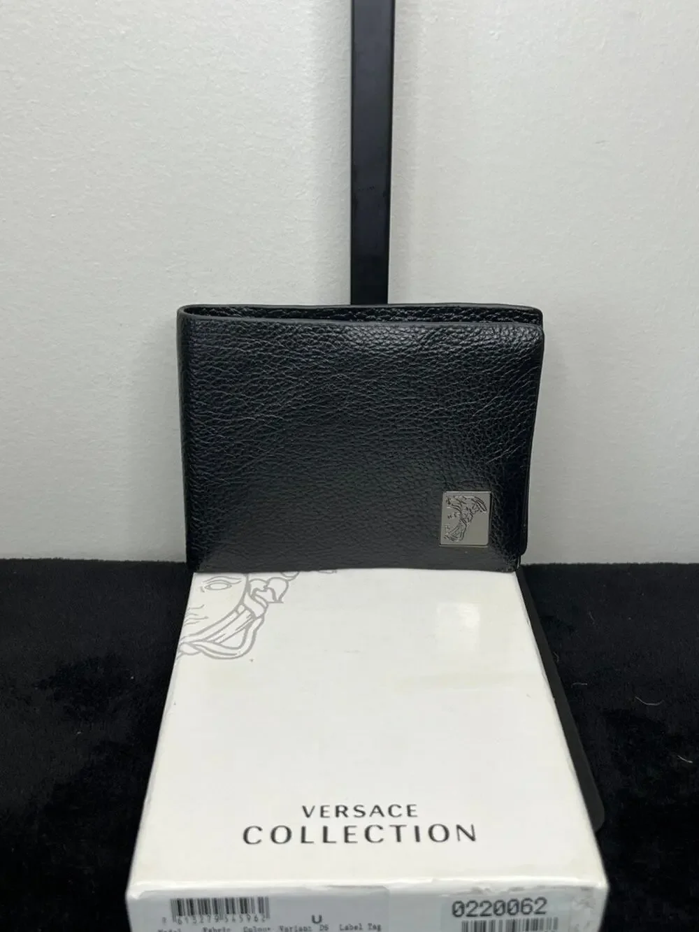 Versace Collection Black Pebbled Leather Bifold Wallet Medusa Auth Box